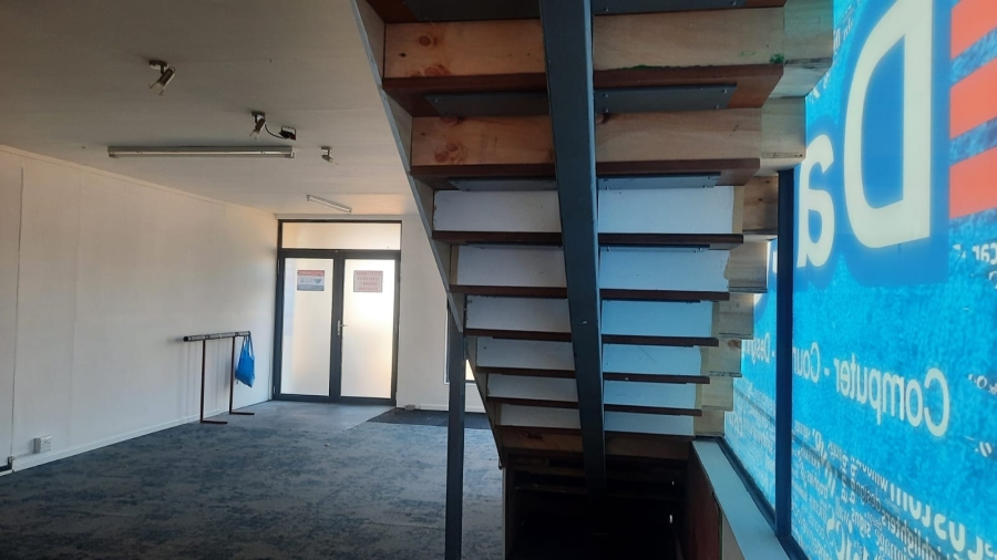 To Let commercial Property for Rent in Kleinmond Western Cape